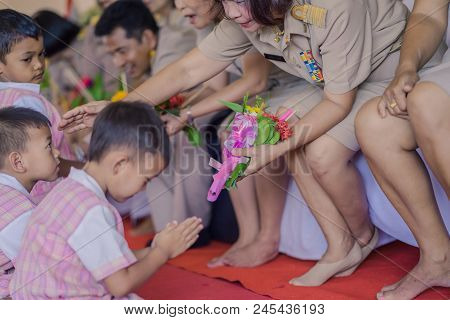 Kanchanaburi Thailand - June 14 : Unidentified Students Decorate Pedestal Tray And Flower For Give T
