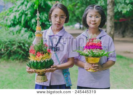 Kanchanaburi Thailand - June 14 : Unidentified Students Decorate Pedestal Tray And Flower For Give T