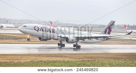 Airplane Landing To Airport