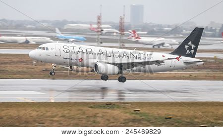 Airplane Landing To Airport