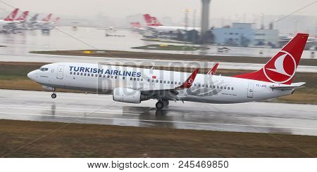 Airplane Landing To Airport