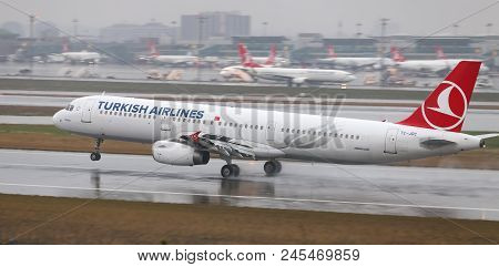Airplane Landing To Airport
