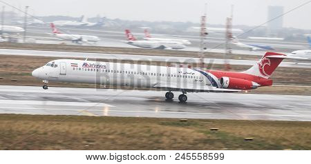 Airplane Landing To Airport
