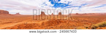 Monument Valley Navajo Tribal Park in Utah USA