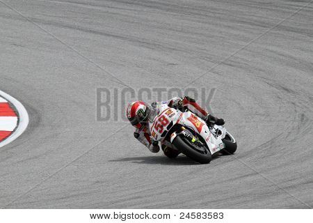 SEPANG, Malezya - 22 Ekim: MotoGP's Marco Simoncelli S geçerli oturumda yarışıyor