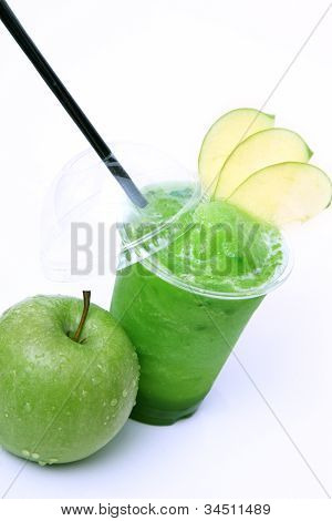 Suco de maçã verde
