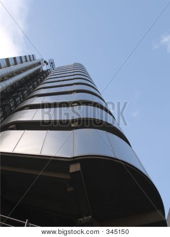 Moderní architektura Loyds