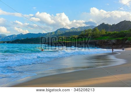 Beach At The Eastern Coast Of Oahu, Hawaii
