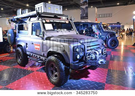Pasay, Ph - Nov. 16: Land Rover Defender At Manila Auto Salon On November 16, 2019 In Smx Convention