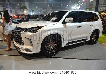 Pasay, Ph - Nov. 16: Lexus Lx 570 Suv At Manila Auto Salon On November 16, 2019 In Smx Convention Ce