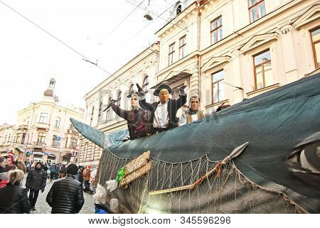 Ukraine, Chernivtsi, January 2020. Lightning Festival: 