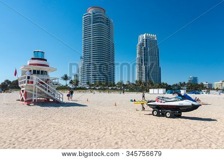 Miami Usa March 15 Image Photo Free Trial Stock Miami Usa March 15 Image Photo Free
