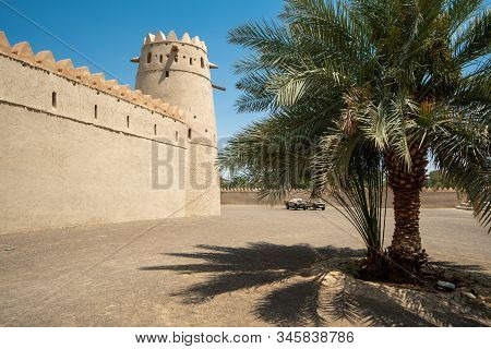 Al Jahili Fort In Al Ain In The Emirate Of Abu Dhabi, Uae