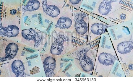 Vietnamese Paper Money 500,000 Vnd