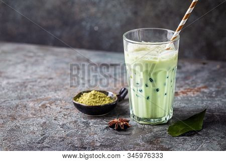 Matcha Bubble Tea With Tapioca Pearls In Tall Glasses