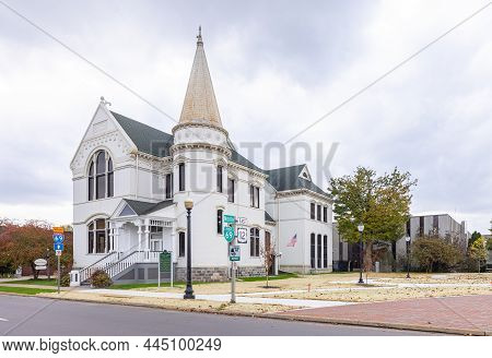 Coldwater, Michigan, Usa - October 21, 2021: The Coldwater Branch Library