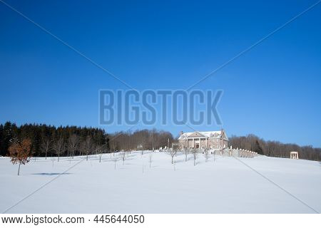Very Big House Of The Little Town Of Abercorn, Canada, December 01/11/2021