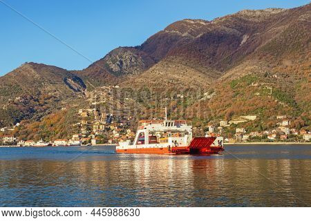 Kamenari, Montenegro - 31 December 2020: Ferry Runs Across The Narrowest Part Of The Bay Of Kotor - 