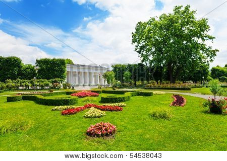 Vienna Volksgarten Spring Park