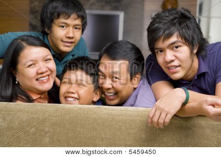 Asiatiske familie livsstil portræt