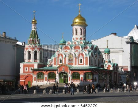 莫斯科，在红色的正方形上圣玛丽亚教堂 Kazanskaya