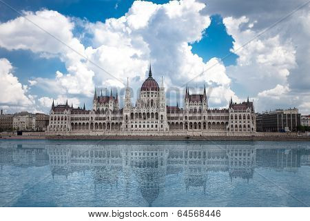 Budapest, View Of Parliament