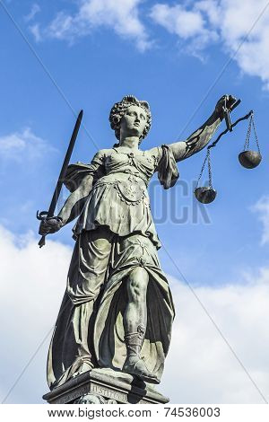 Justitia (lady Justice) Sculpture On The Roemerberg Square In Frankfurt