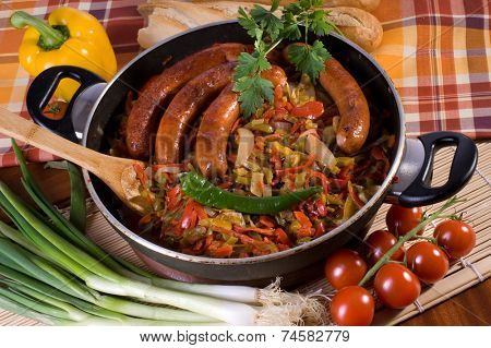 Hungarian paprika stew (lesco) with sausages and vegetables