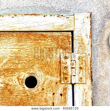 Abstract  Steel    Door   Varese Italy Sumirago