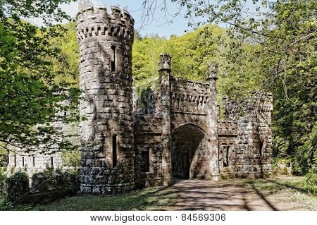 Ballysaggartmore Towers