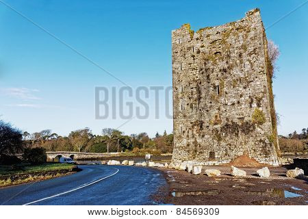 Belvelly Castle