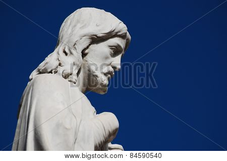 ORIZABA, VERACRUZ, MEXICO- JULY 24, 2009: Medium shot of a statue in a cemetery in Orizaba, Veracruz, Mexico
