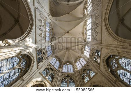 Saint-sulpice-de-favieres Church, Essonne, France