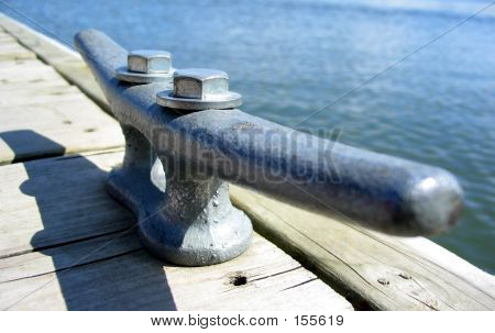 Dock Cleat