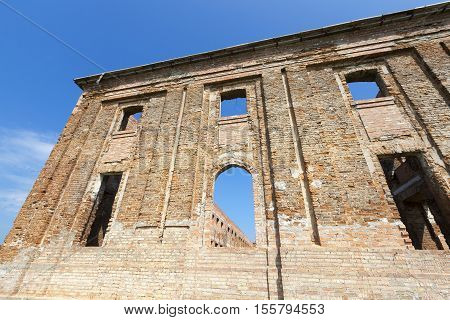 The Ruins Picture Ancient Fortress Of The 16th Century, Situated In The Village Of Ruzhany Grodno Re