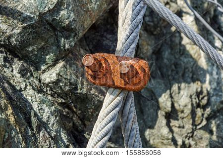 Rusty Wire Grip Lock, Cable Clamp Turnbuckle