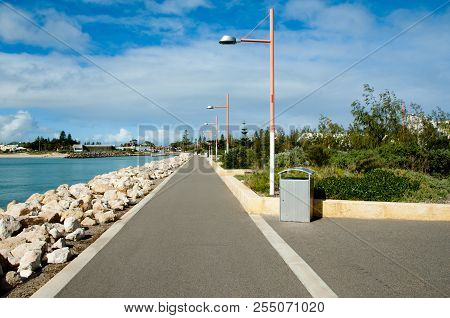 The Esplanade - Geraldton - Western Australia