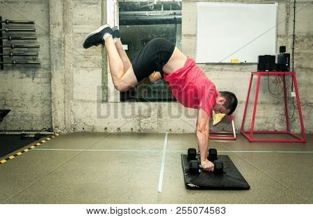 Hard Core Training Of Strong Fitness Man Workout In The Gym Real People Workout