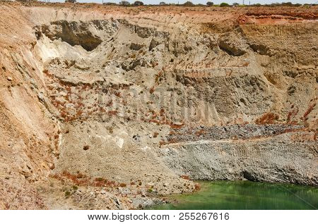 Open Pit Bench Collapse - Western Australia