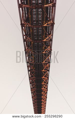 25 De Abril Bridge