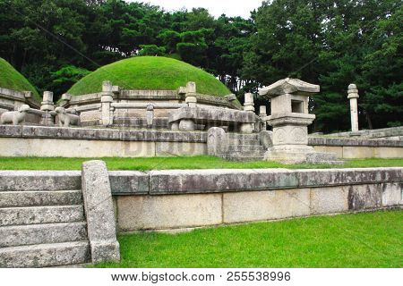 Tombs of King Kongmin (Konmin-van), Koryo Dynasty, 14th-century mausoleum, Haeson-ri, Kaesong City, North Korea (DPRK). UNESCO world heritage site