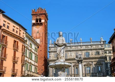 Verona, Italy - 06 May 2018: Madonna Verona Fountain On The Piazza Delle Erbe In Verona.