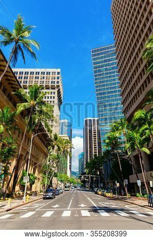 Street View In Downtown Honolulu, Oahu, Hawaii