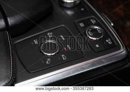 Novosibirsk, Russia - March 07, 2020:  Mercedes-benz Gl-class, Close Up Shot Of Modern Central Conso