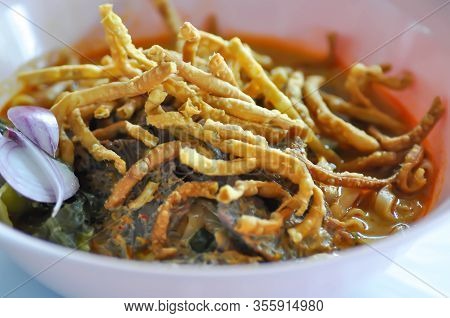 Noodles ,thai Noodles Or Chicken Curry Noodles