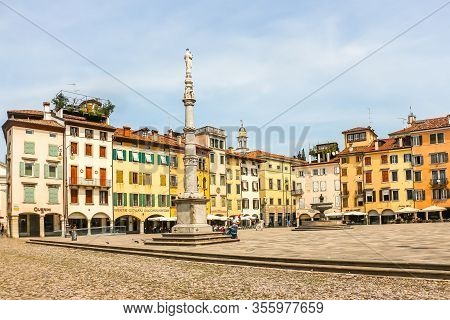 Udine, Italy - Circa August 2018. Main Square Of Udine (piazza Giacomo Matteotti).