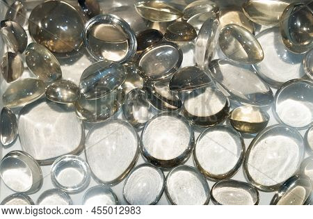 Many Transparent Cat's Eye Stones In Juwelry Gem Factory, Sri Lanka