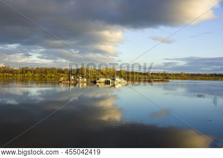 Beautiful Landscape Spring River Evening Beautiful Clouds The Beginning Of Navigation Work On Deepen