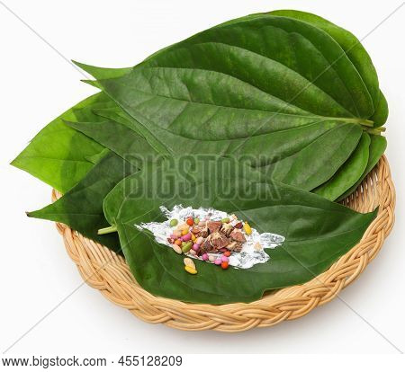 Betel Leaf And Its Spices Popular Culture In South East Asia