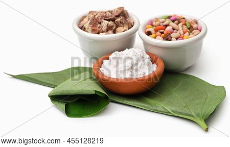 Betel Leaf And Its Spices Popular Culture In South East Asia
